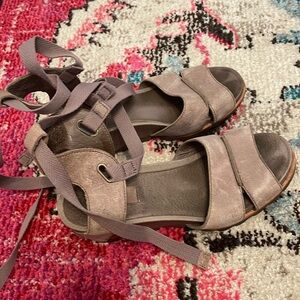 Sorel Joanie Tie Wedge Sandal Size 7.5